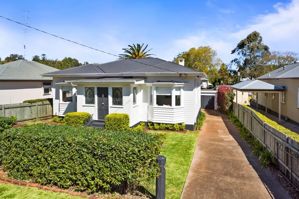 The Lighthouse Villa Toowoomba Exterior photo